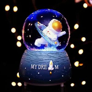 Kids snow globe