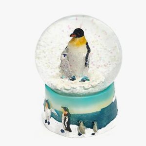 Penguin snow globe